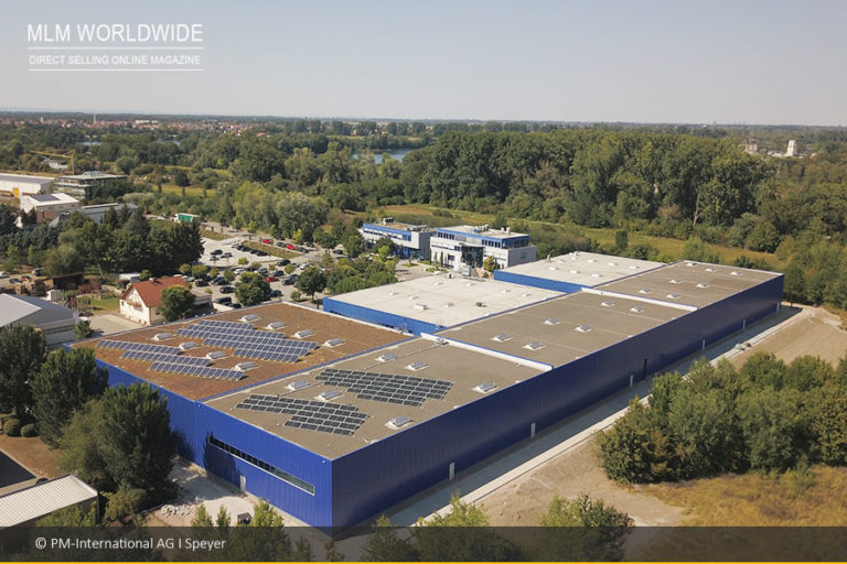 PM-International-AG-Speyer-Lagerhalle-Luftaufnahme