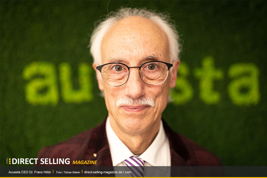 Auvesta-CEO-Dr.-Franz-Hölzl